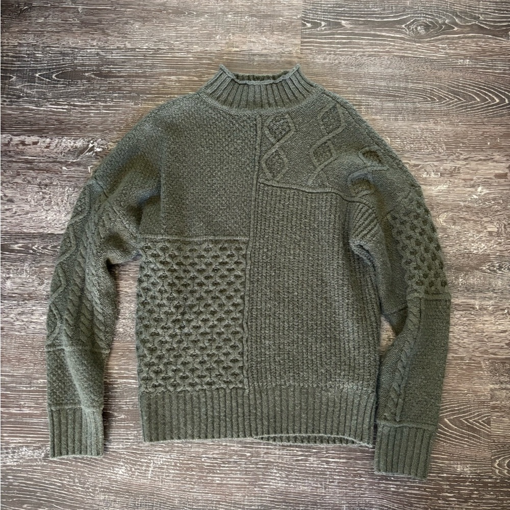 American eagle sweater